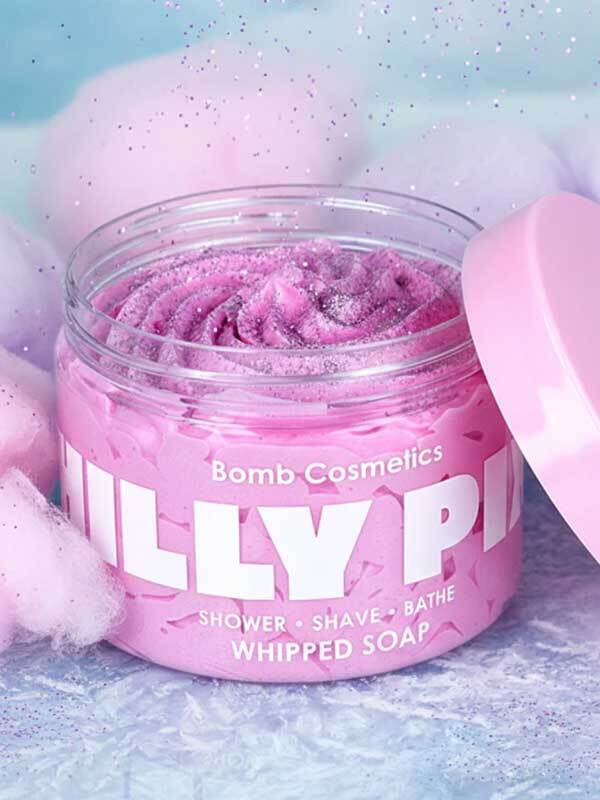 Bomb Cosmetics Whipped Soap Chilly Pixie 140 g - sheivaussaippua