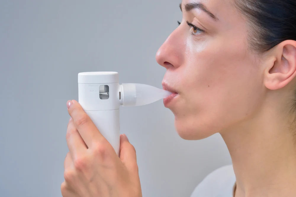 Omron MicroAir Go Sumutin - hengitysteiden hyvinvointiin