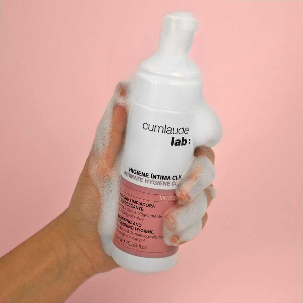 CumLaude Lab Intimate Hygiene CLX Mousse -intiimipesuvaahto
